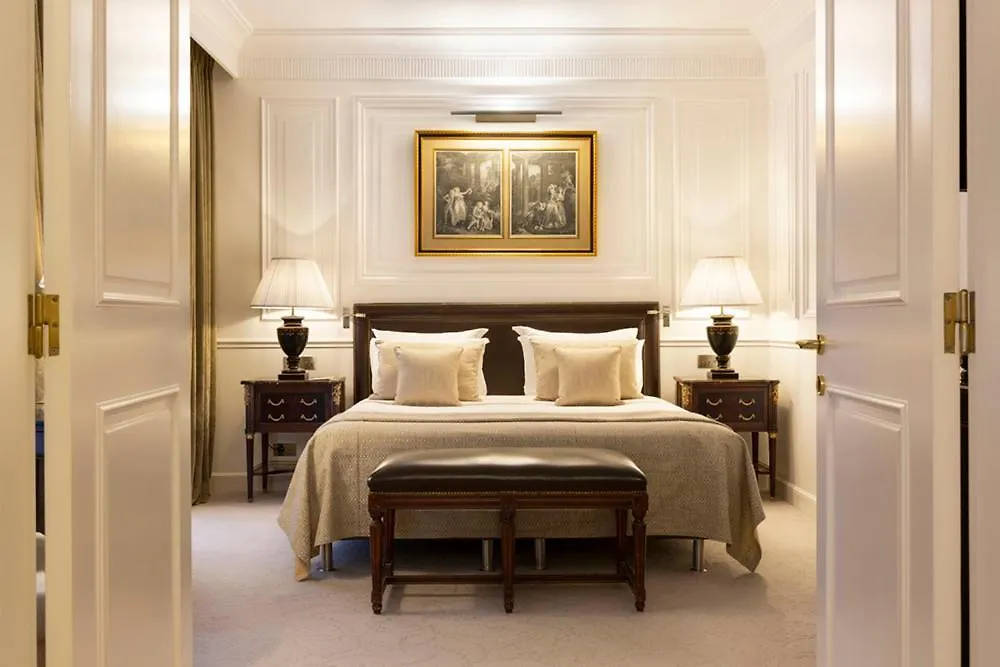 Hotel Francois 1er