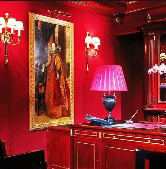 Francois 1er Hotel Parigi